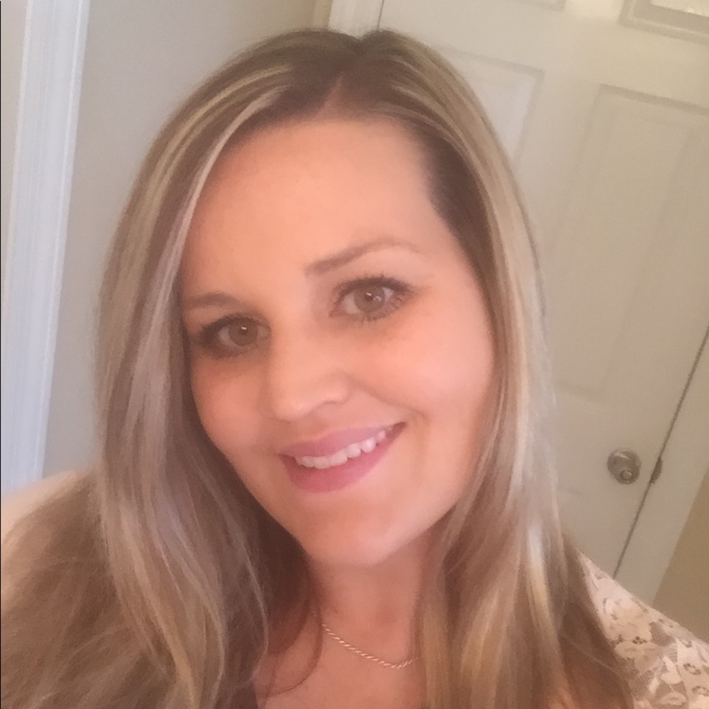 Meet your Posher, Jana
